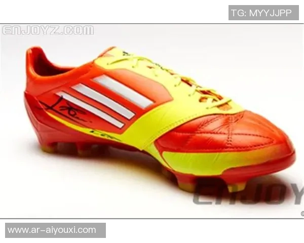 球星签名足球鞋品牌汇总 探秘世界顶级球员专属装备的背后故事